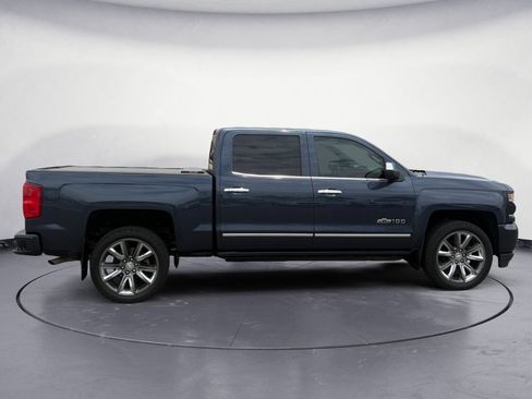 Used 2018 Chevrolet Silverado 1500 LTZ Z71 w/ Centennial Edition AWD/4WD image 6