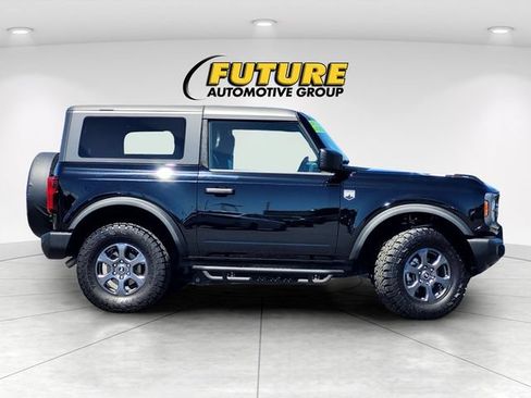 Used 2024 Ford Bronco Big Bend AWD/4WD image 3