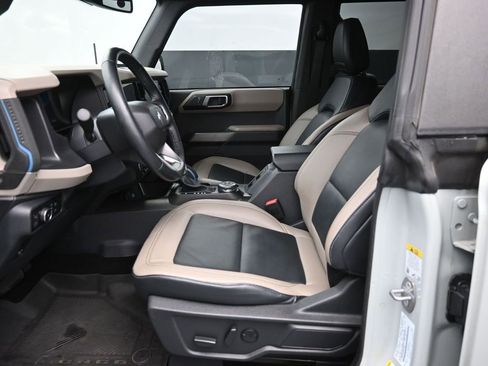 Certified 2023 Ford Bronco Wildtrak image 21