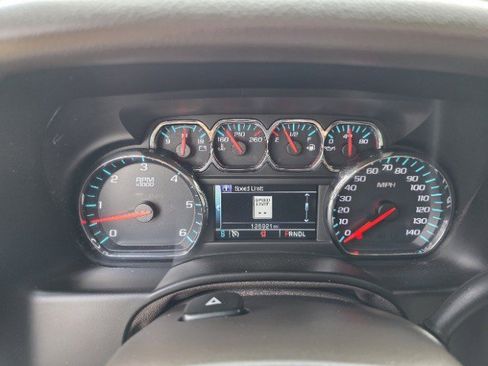 Used 2018 Chevrolet Suburban LT w/ Texas Edition Package image 42