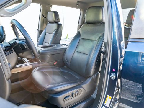 Used 2022 Chevrolet Silverado 1500 RST image 28