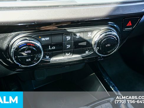 Used 2025 Chevrolet Trax ACTIV FWD image 43