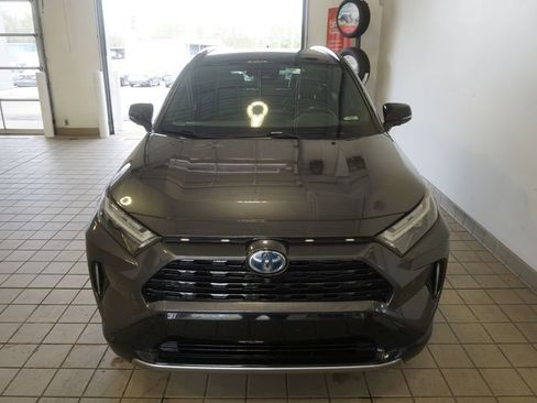 Used 2022 Toyota RAV4 XSE AWD/4WD image 13