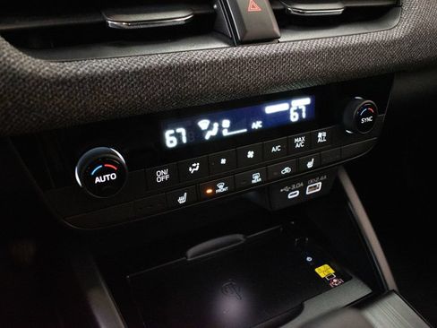 New 2026 Subaru Outback Limited AWD/4WD image 17