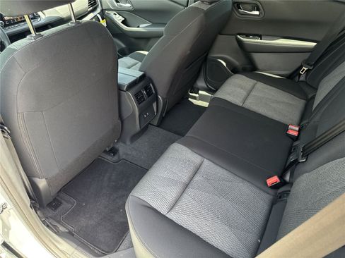 New 2026 Nissan Rogue SV FWD image 30