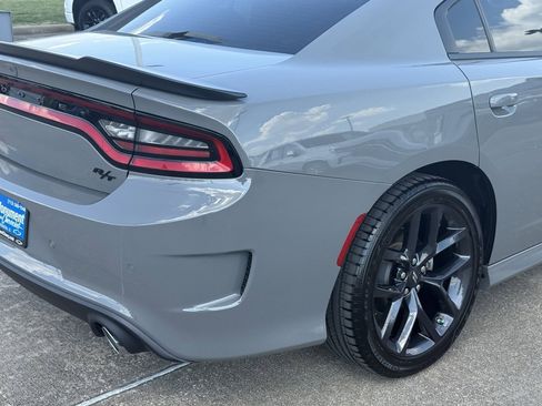 Used 2023 Dodge Charger R/T w/ Blacktop Package image 11
