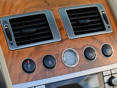 Used 2007 Aston Martin DB9 Volante RWD image 43