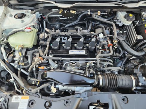 Used 2016 Honda Civic Touring image 28