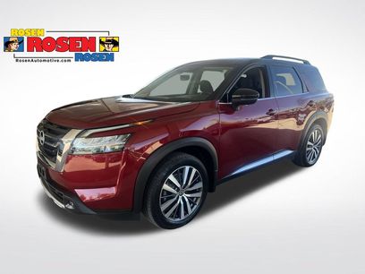 Used 2022 Nissan Pathfinder Platinum