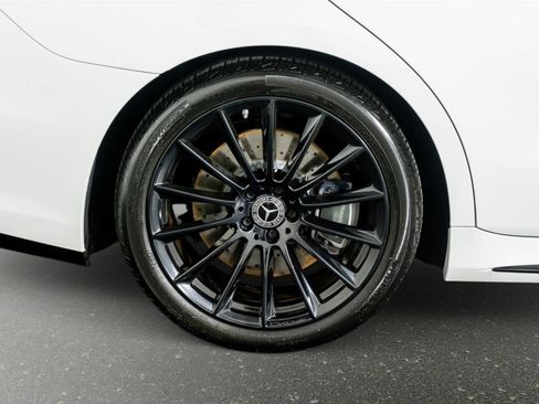 Used 2024 Mercedes-Benz S 580 4MATIC Sedan image 6