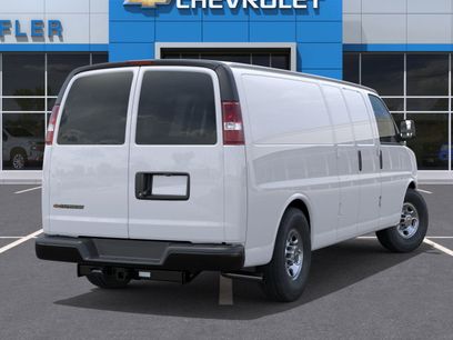 New 2025 Chevrolet Express 3500 Extended w/ Driver Convenience Package