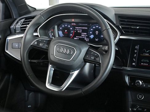 Used 2025 Audi Q3 2.0T Premium w/ Convenience Package image 10