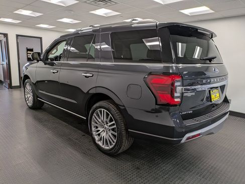 Used 2023 Ford Expedition Limited image 6