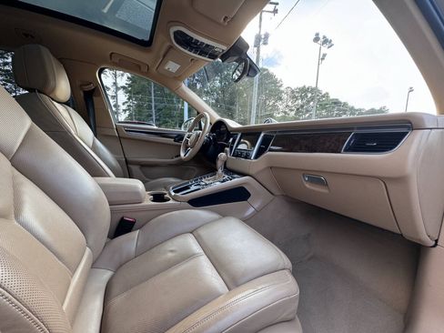 Used 2015 Porsche Macan S AWD/4WD image 9