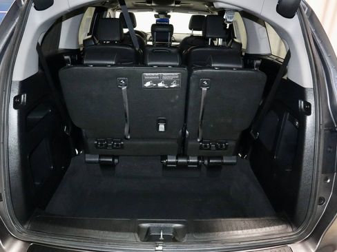 Used 2024 Honda Odyssey Touring image 14