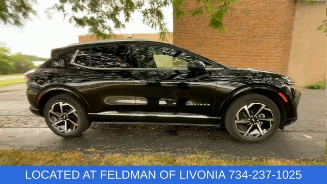 Certified 2024 Chevrolet Equinox EV LT w/ LPO, Trailering Package FWD image 9
