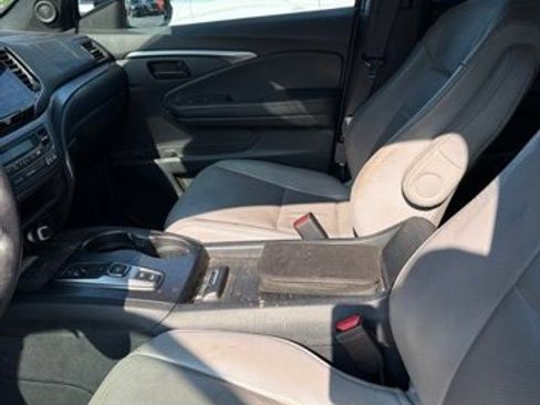 Certified 2023 Honda Passport EX-L image 18