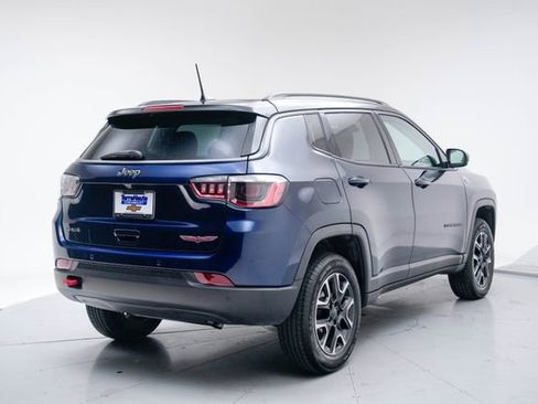Used 2021 Jeep Compass Trailhawk w/ Sun and Sound Group AWD/4WD image 6