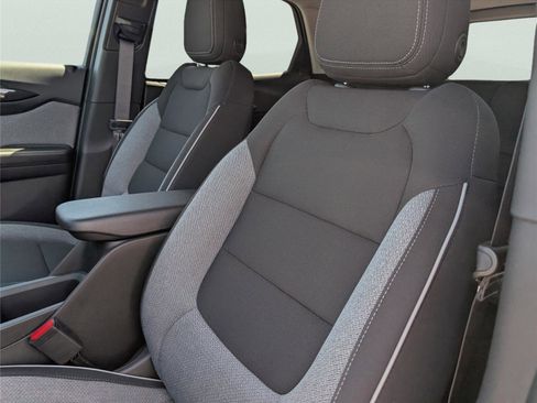 New 2026 Chevrolet TrailBlazer LT w/ LT Cold Weather Package AWD/4WD image 25