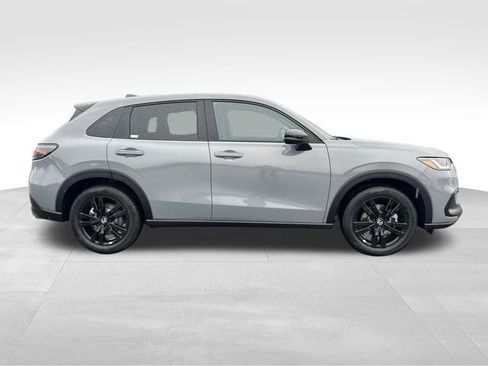 New 2026 Honda HR-V Sport image 9