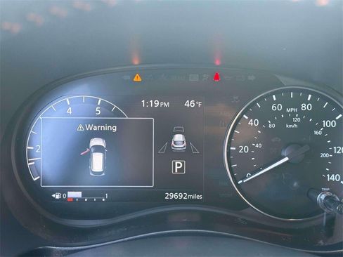 Certified 2024 Nissan Kicks SR image 23