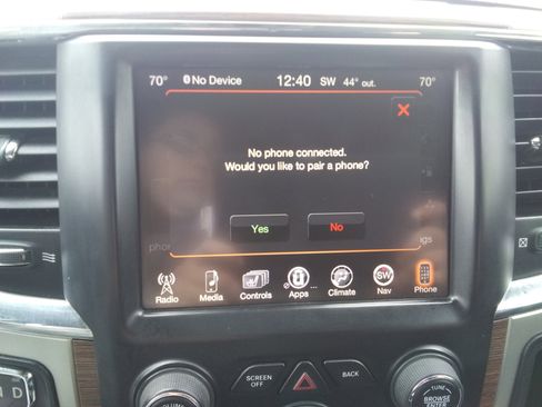 Used 2017 RAM 1500 Laramie w/ Convenience Group AWD/4WD image 28
