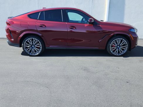New 2027 BMW X6 xDrive40i w/ Executive Package AWD/4WD image 3
