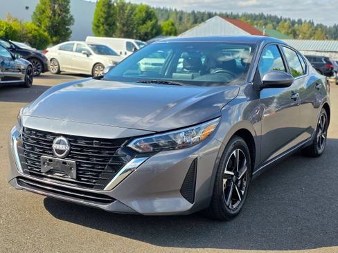 Used 2024 Nissan Sentra SV FWD image 3