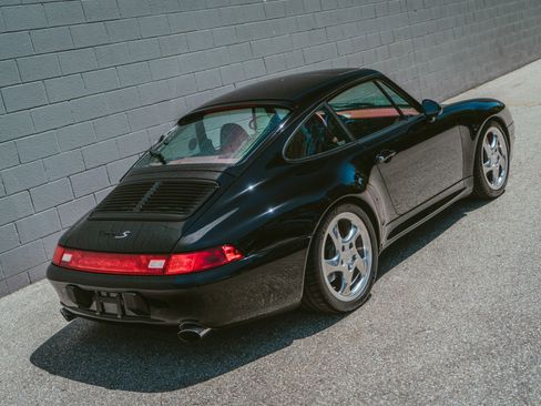 Used 1998 Porsche 911 Carrera S RWD image 38