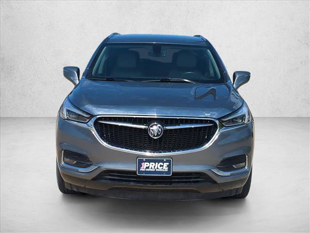 Used 2020 Buick Enclave Essence w/ Sound and Sites Package FWD image 2