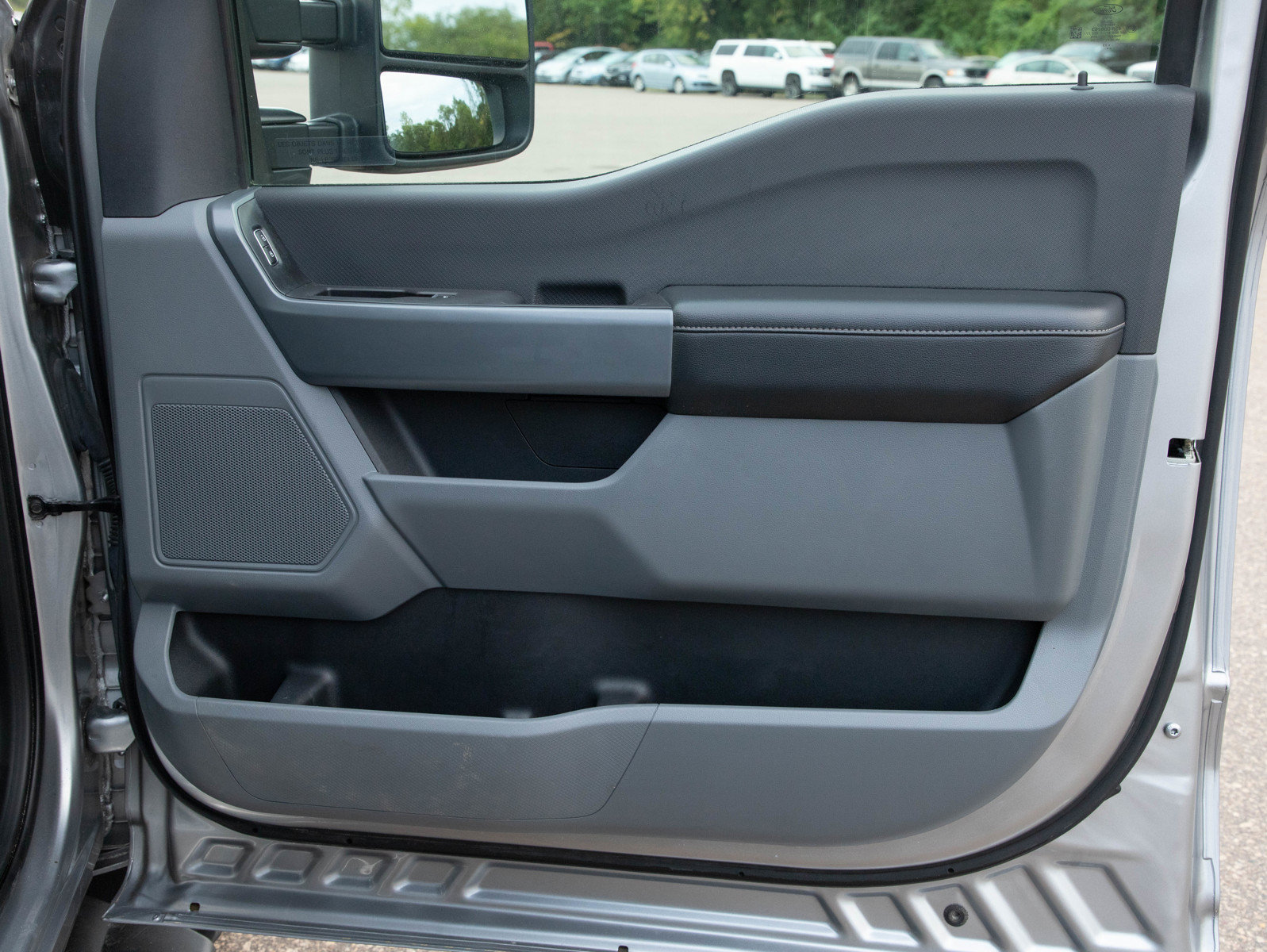 Used 2023 Ford F150 XLT w/ XTR Package AWD/4WD image 9