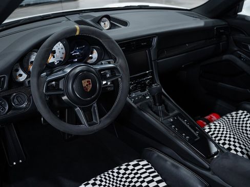 Used 2016 Porsche 911 GT3 RS image 47