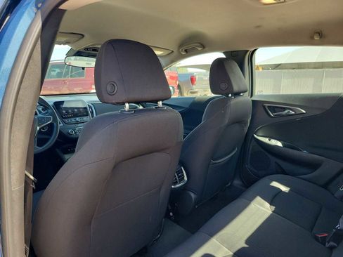 Used 2024 Chevrolet Malibu LT FWD image 16