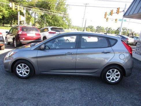 Used 2014 Hyundai Accent GS FWD image 5
