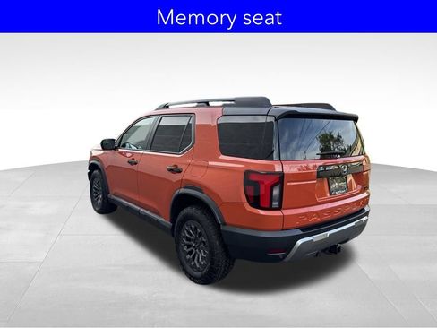 Certified 2026 Honda Passport TrailSport image 8
