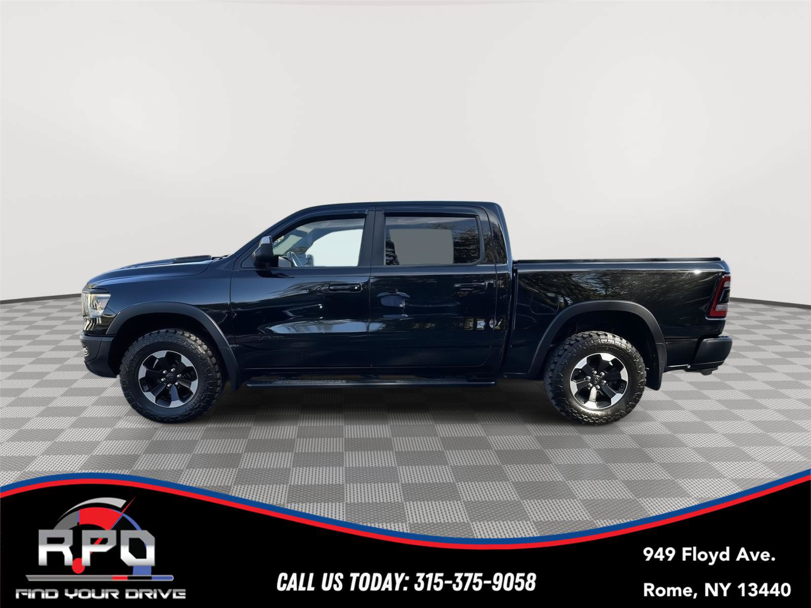 Used 2022 RAM 1500 Rebel w/ Level 1 Equipment Group AWD/4WD image 2