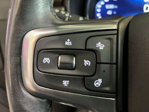 Used 2022 Chevrolet Tahoe LT w/ Luxury Package AWD/4WD image 28
