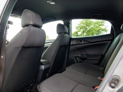 Used 2017 Honda Civic Sport image 25