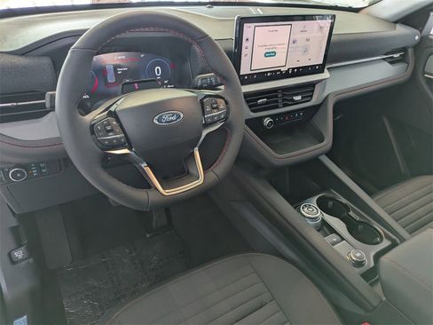 New 2026 Ford Explorer ST-Line w/ ST-Line Street Pack image 10