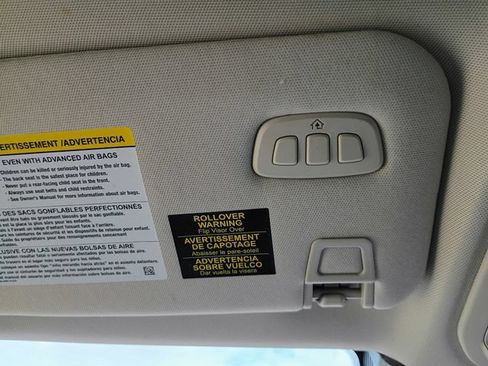 Used 2021 Lincoln Corsair FWD w/ Convenience Package image 42
