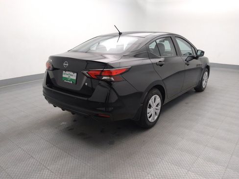Used 2025 Nissan Versa S w/ Trunk Package FWD image 9