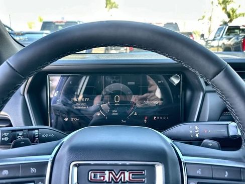 New 2026 GMC Terrain Elevation FWD image 12