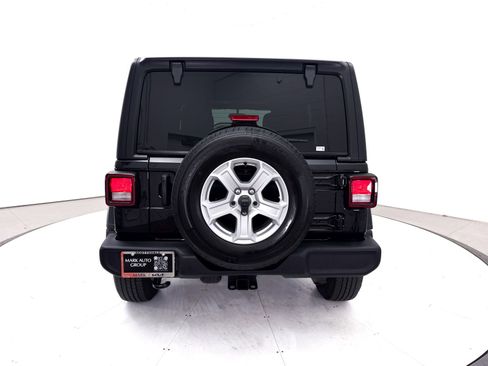 Used 2022 Jeep Wrangler Unlimited Sport AWD/4WD image 14