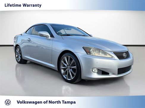 Used 2015 Lexus IS 250C w/ Luxury Package RWD image 1