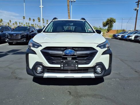Used 2023 Subaru Outback Limited AWD/4WD image 9