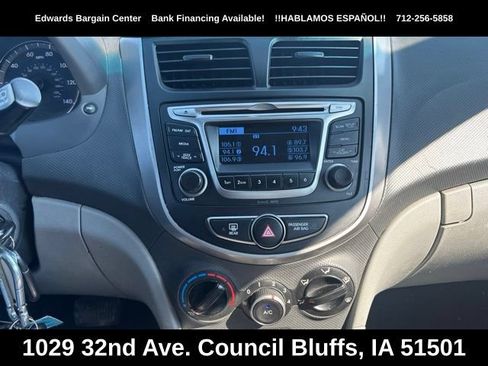 Used 2015 Hyundai Accent GLS FWD image 17