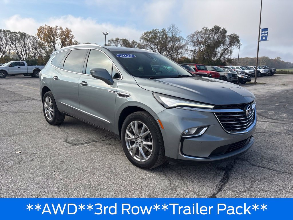 Used 2023 Buick Enclave Premium AWD/4WD image 6
