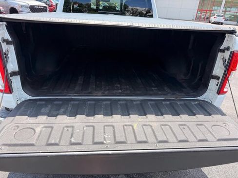 Used 2020 RAM 1500 Big Horn AWD/4WD image 24