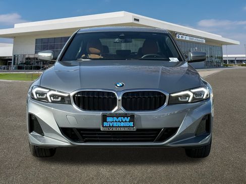 Used 2025 BMW 330i Sedan w/ Premium Package image 3