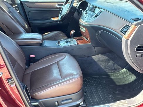 Used 2009 Hyundai Genesis 3.8 w/ Premium Pkg 2 image 10